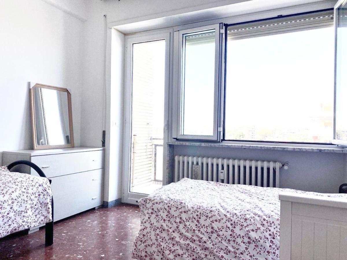 مبيت وإفطار روما Female Dormitory For Only Female المظهر الخارجي الصورة