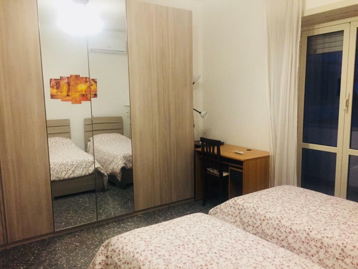 مبيت وإفطار روما Female Dormitory For Only Female المظهر الخارجي الصورة